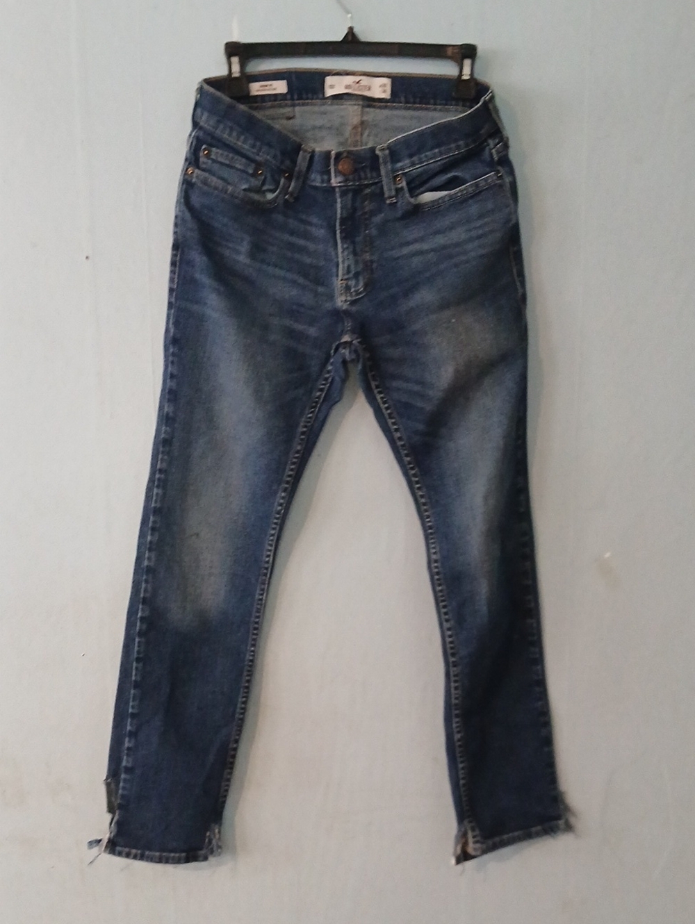 Hollister Men's Blue Skinny Jeans